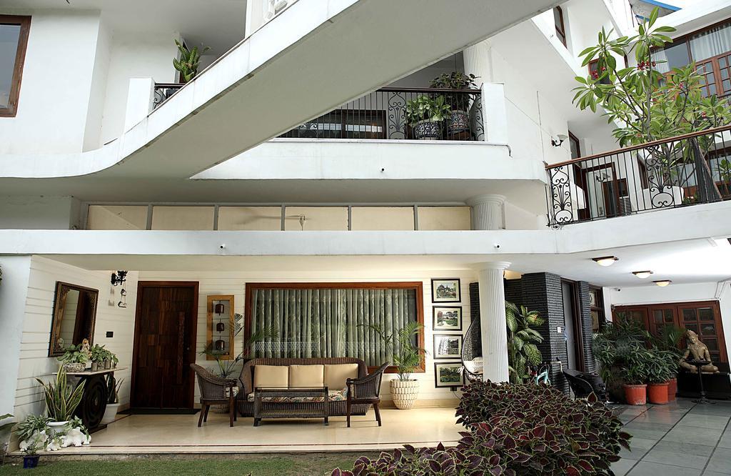 Ahuja Residency Golf Links Hotel New Delhi Eksteriør billede