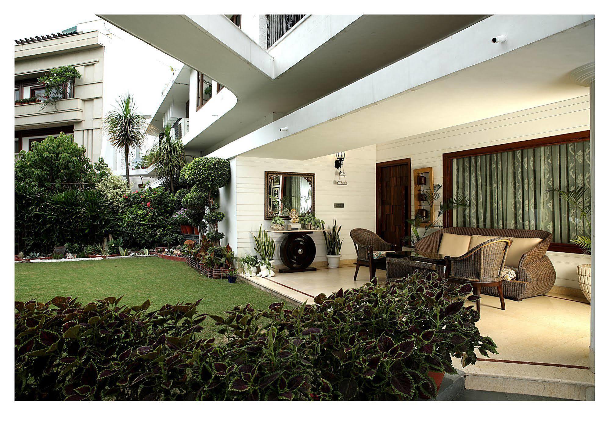 Ahuja Residency Golf Links Hotel New Delhi Eksteriør billede
